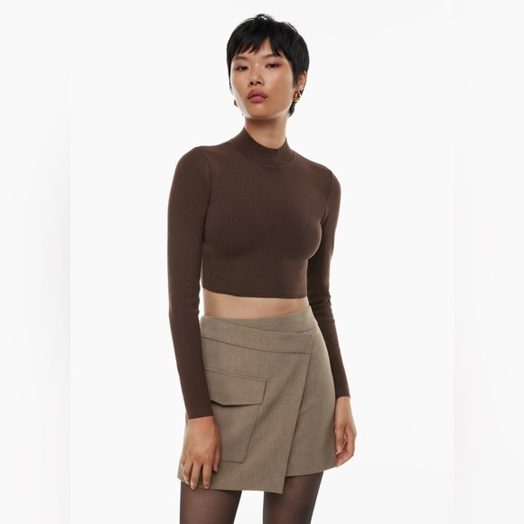 ARITZIA Babaton Sculpt Knit Level Turtleneck - Picture 2 of 11